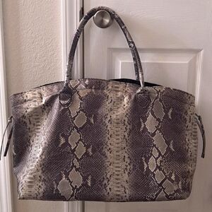 DSW Silver and Black Faux Snakeskin Print Large Drawstring Tote Bag